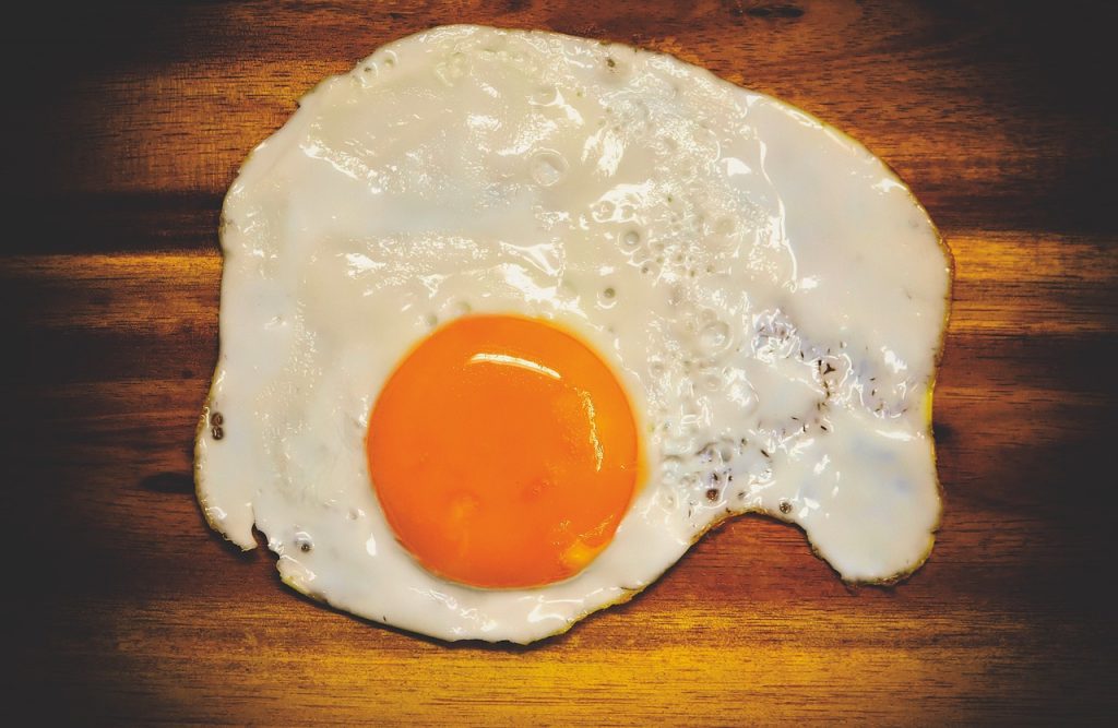 Uovo fritto: ricetta tradizionale.
